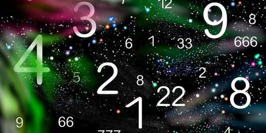 Números sobre fondo estelar — lectura numerológica por fecha de nacimiento (PDF 48 h) | Tarot Kenna